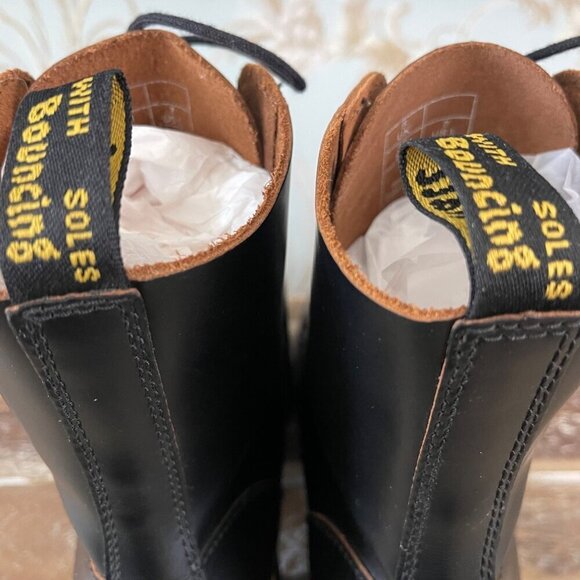 Doc Dr Martens Leona Combat Boots Sz 7 US L Leather Grunge Goth Rock Punk Chunky - Picture 6 of 11